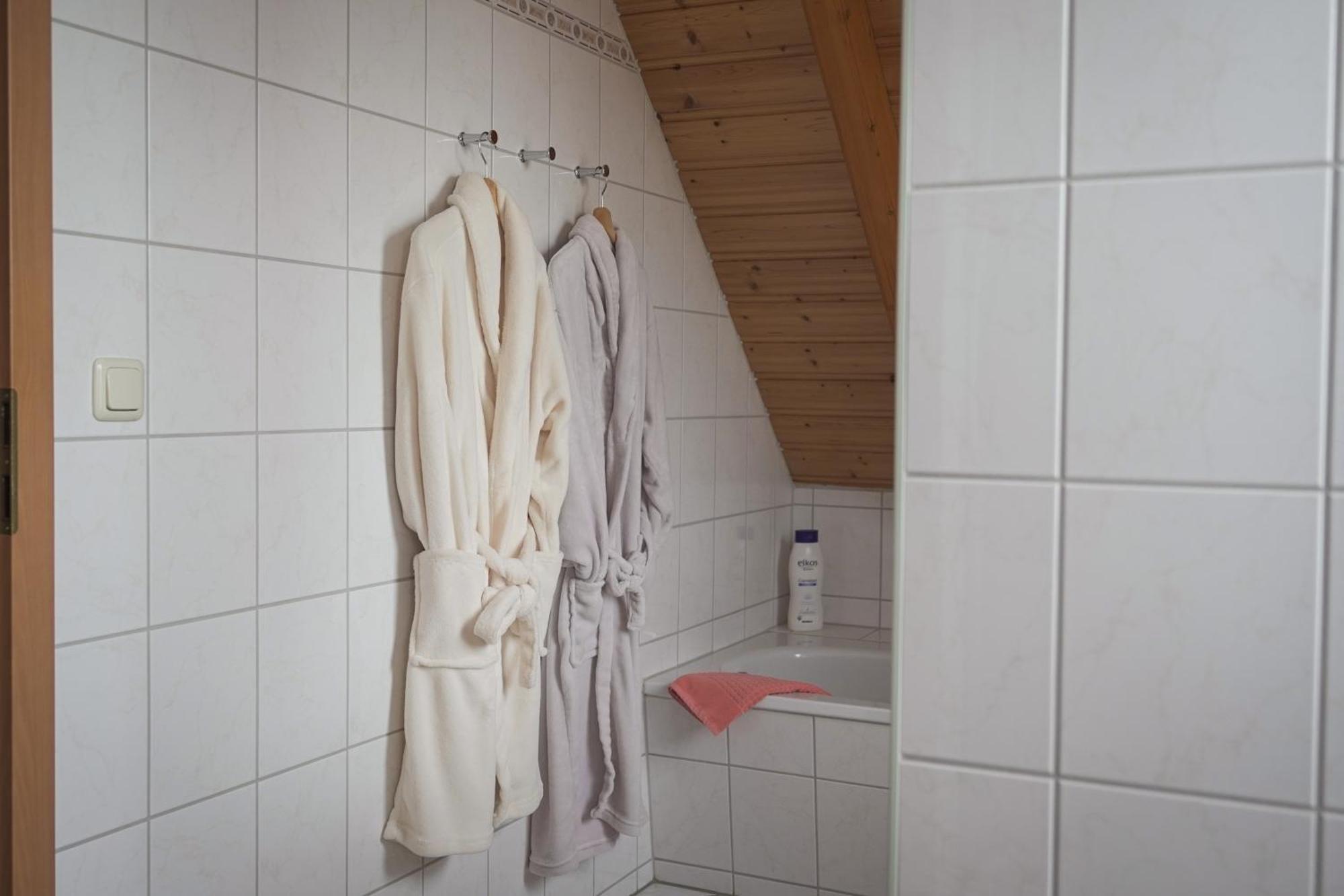 B&B Talstation Ferienwohnung Fuer 2 Personen Horselberg-Hainich Esterno foto